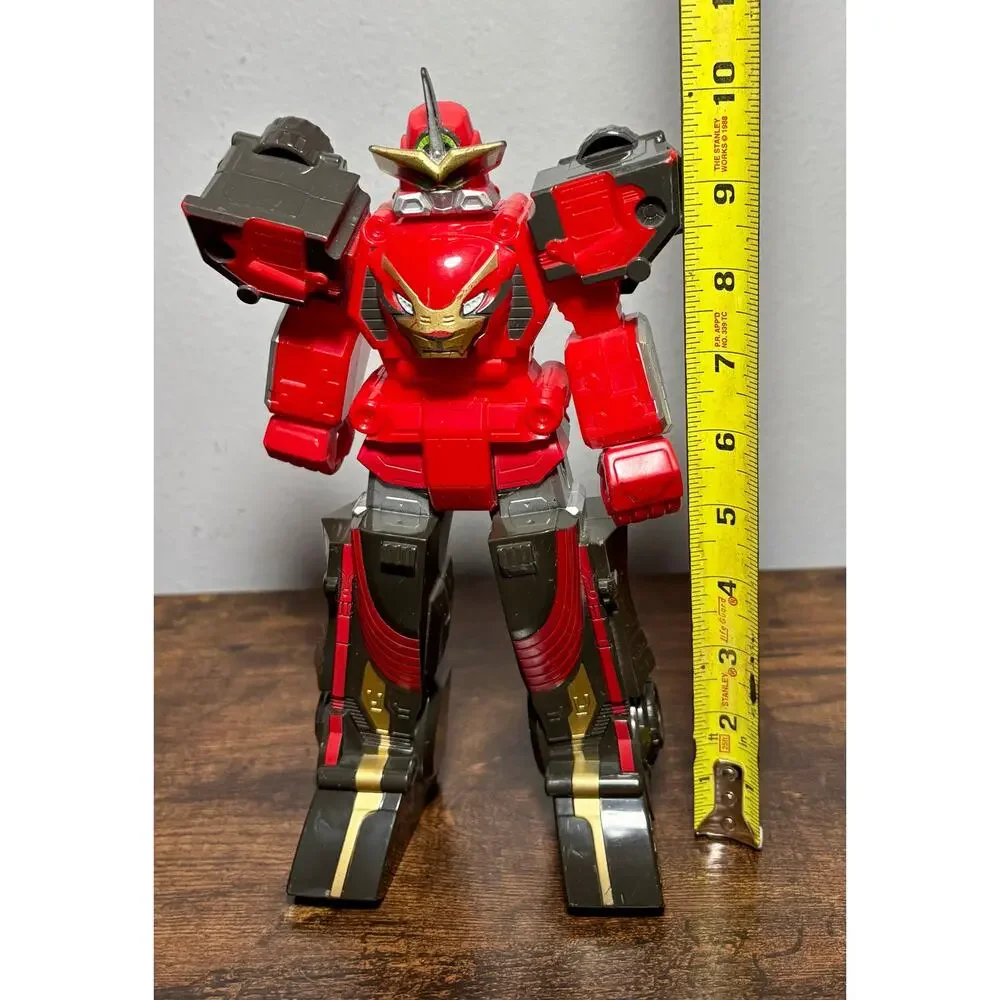 Hasbro Power Rangers Beast Morphers Beast Racer Converting Zord Action Figure